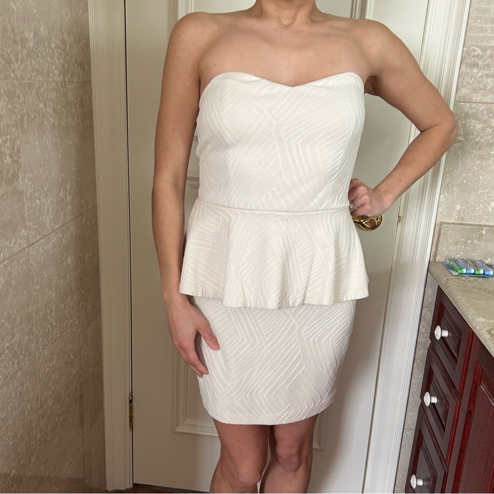 Emerald Sundae White Strapless Peplum Dress
